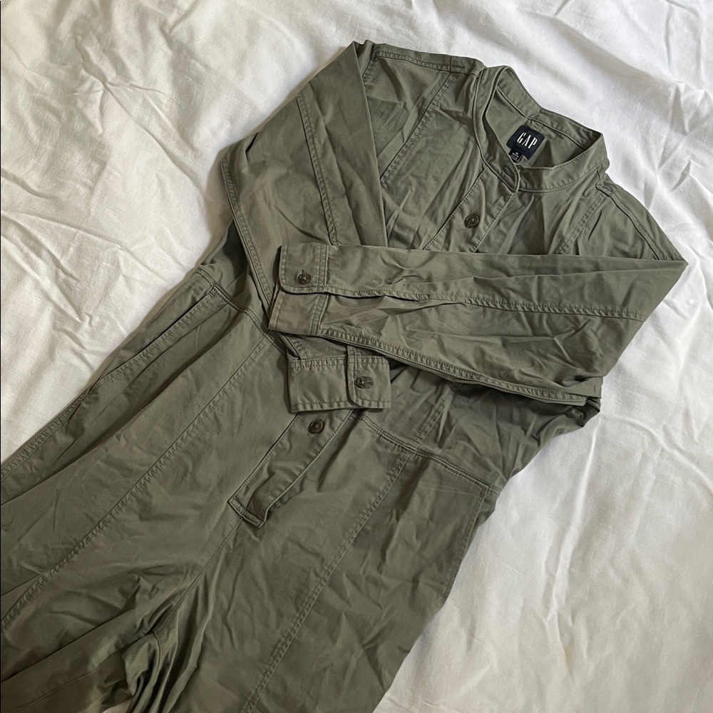 NWOT GAP Sage Green Long Sleeve Boilersuit Jumpsuit - Picture 3 of 4